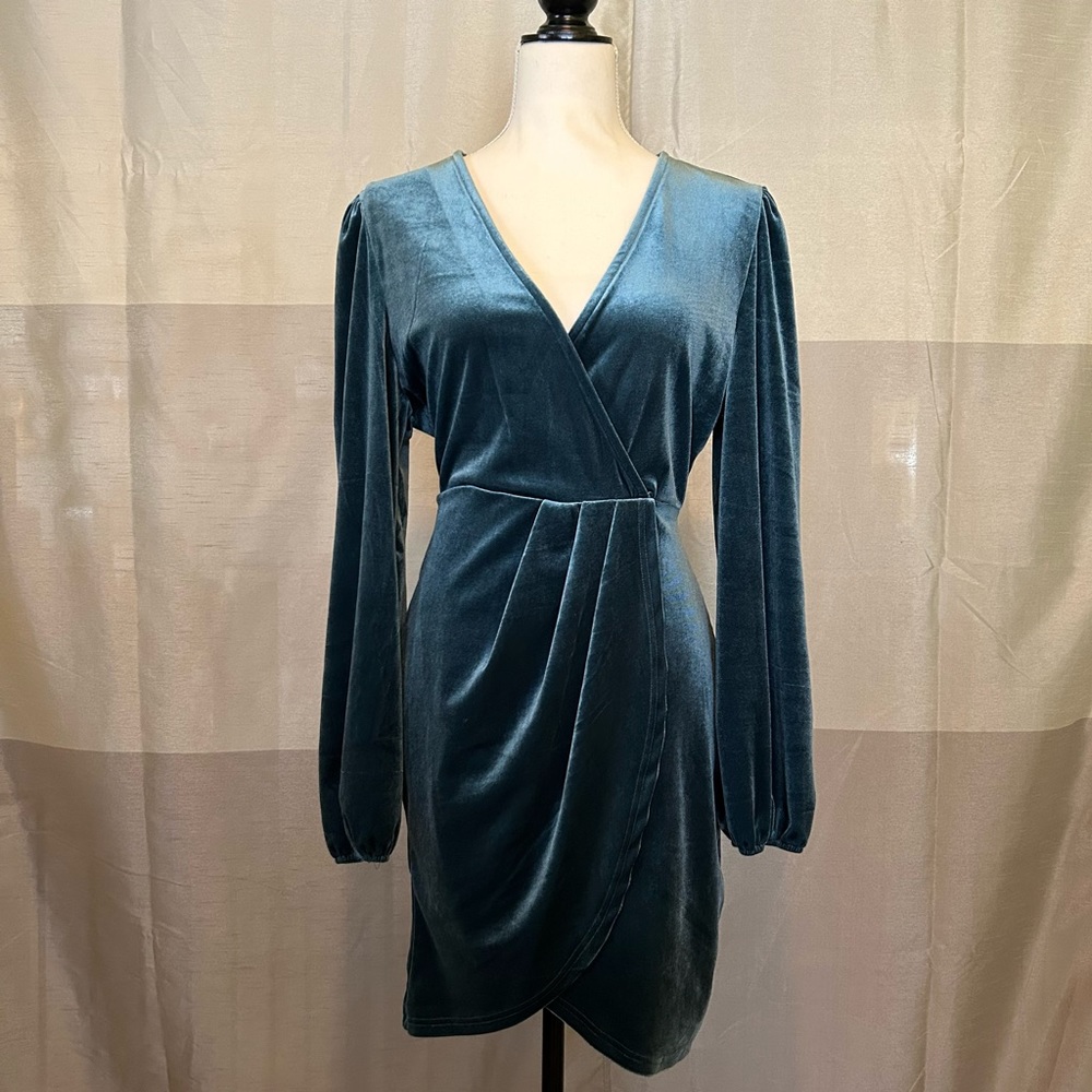 Shein Long Sleeve Velvet Cocktail Dress